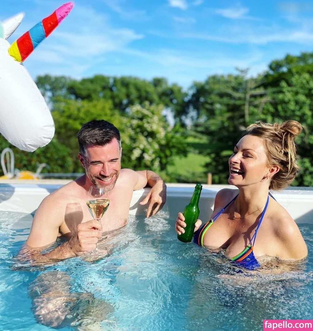 Jana Schölermann Onlyfans Photo Gallery 