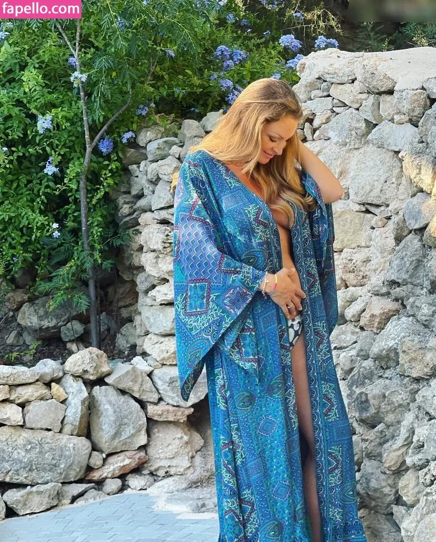 Jana Schölermann Onlyfans Photo Gallery 