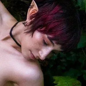 Birch Beckett Onlyfans Photo Gallery 