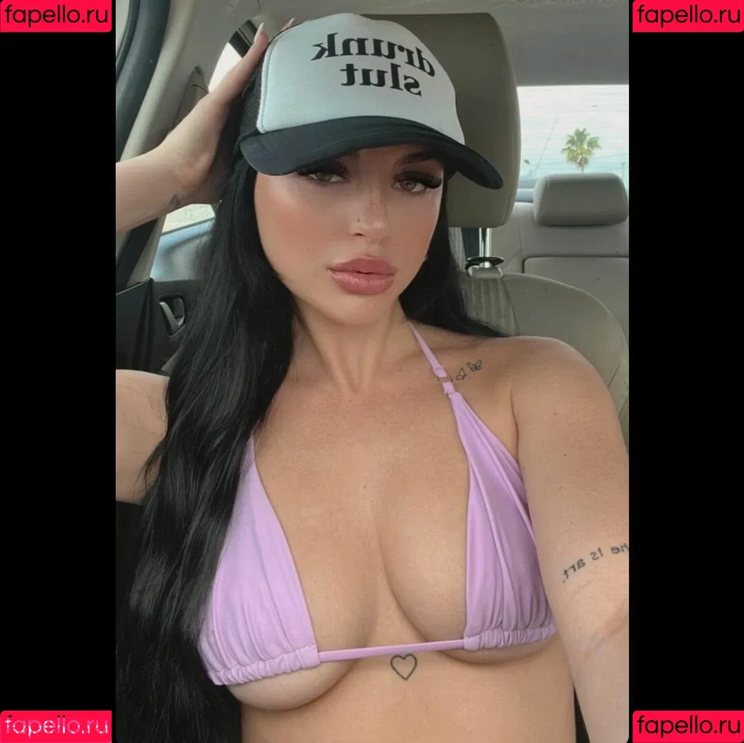 dianeneedles Onlyfans Photo Gallery 