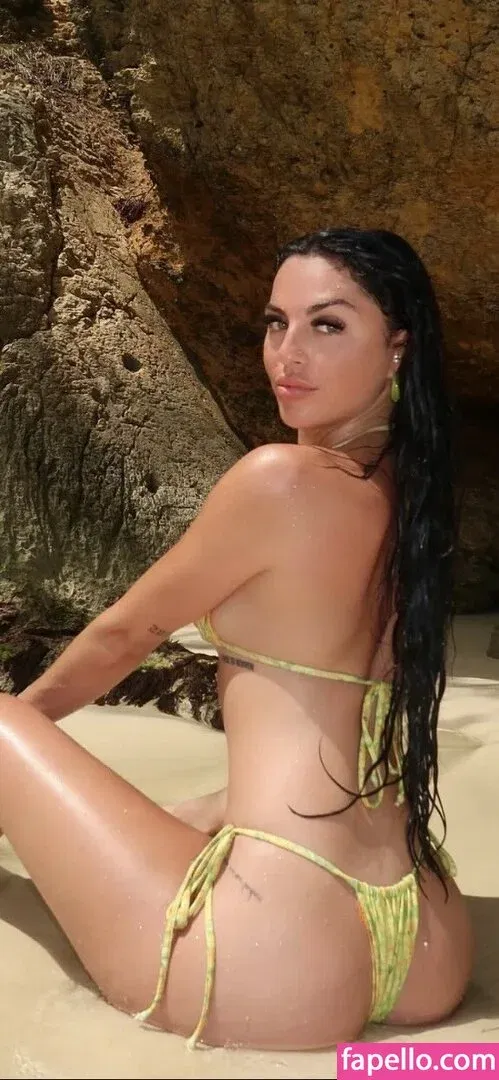 dianeneedles Onlyfans Photo Gallery 