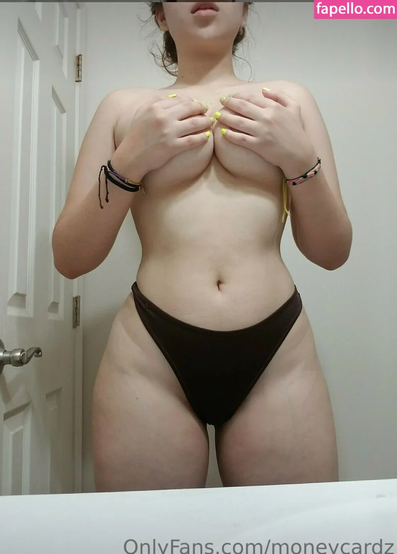 Money Cardz Onlyfans Photo Gallery 