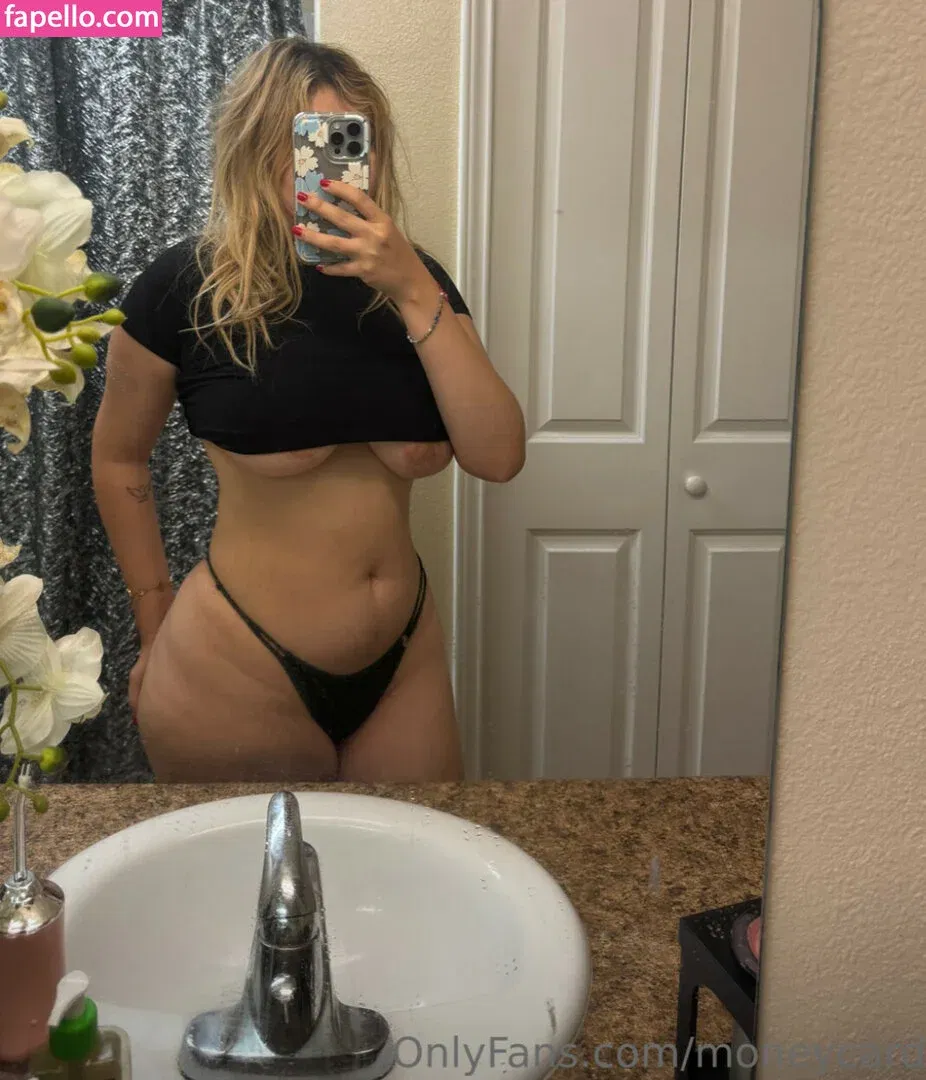 Money Cardz Onlyfans Photo Gallery 