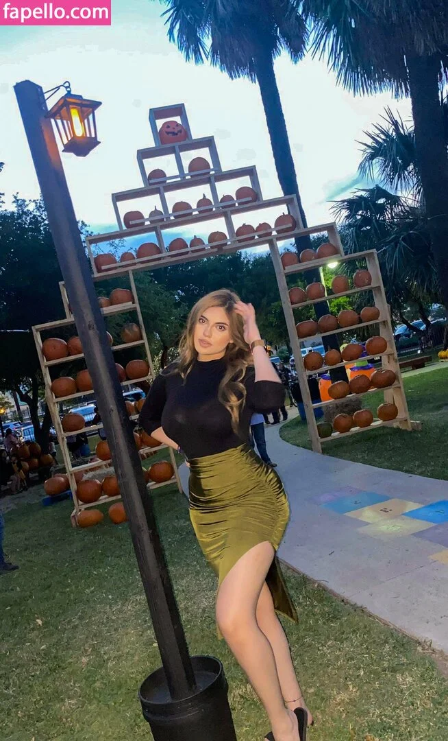 Money Cardz Onlyfans Photo Gallery 