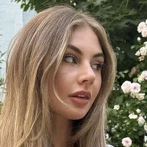 Yasmin Yve Vogt Onlyfans Photo Gallery 