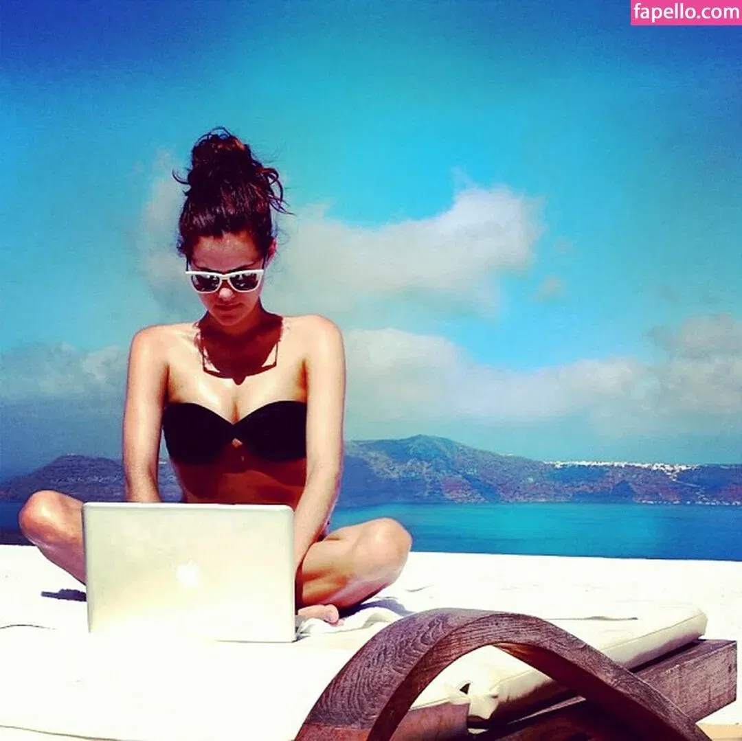 Rosie Londoner Onlyfans Photo Gallery 