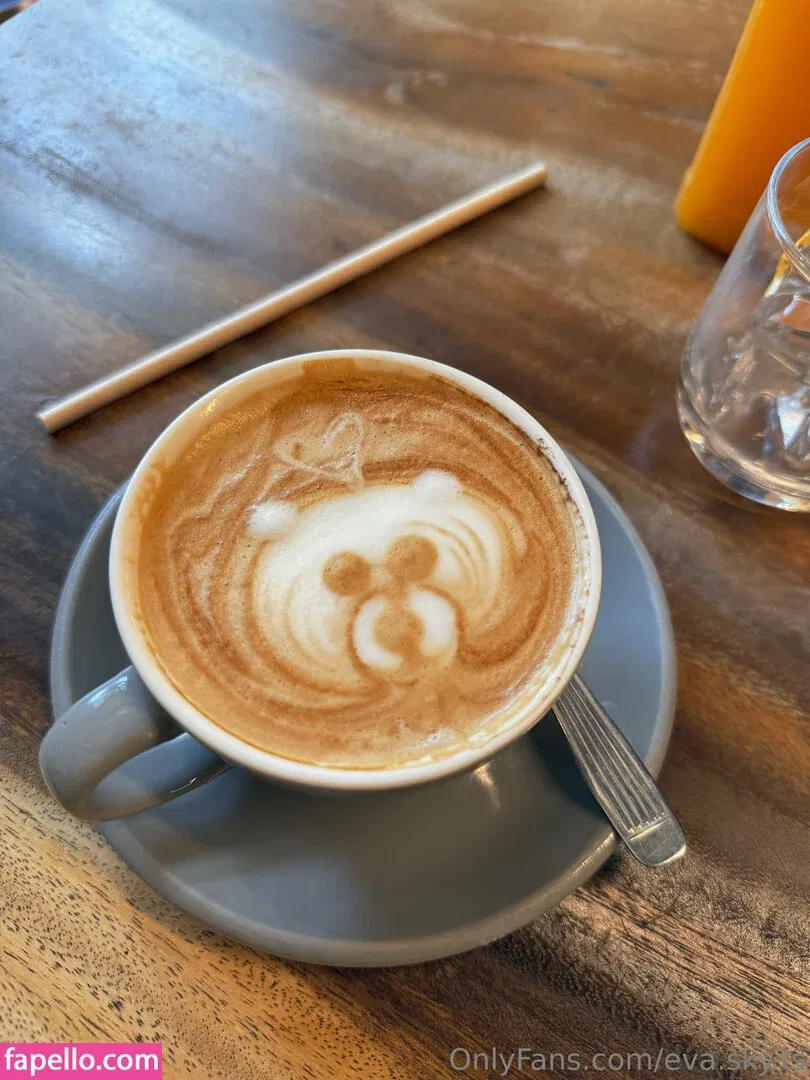 eva-sky Onlyfans Photo Gallery 