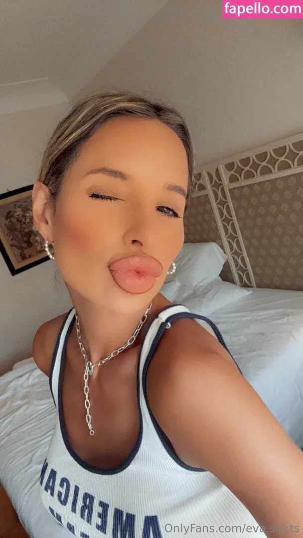 eva-sky Onlyfans Photo Gallery 