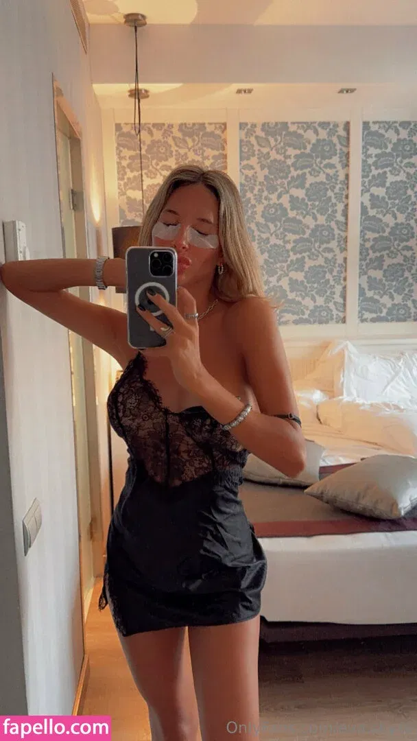 eva-sky Onlyfans Photo Gallery 