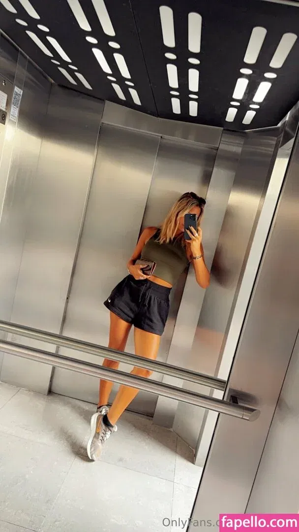 eva-sky Onlyfans Photo Gallery 