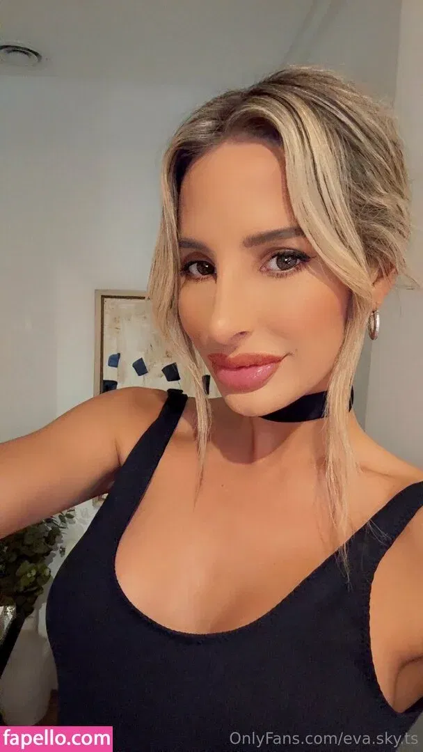 eva-sky Onlyfans Photo Gallery 