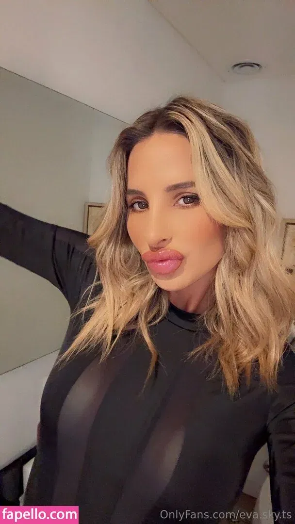 eva-sky Onlyfans Photo Gallery 