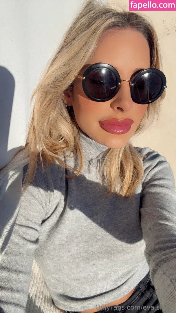 eva-sky Onlyfans Photo Gallery 
