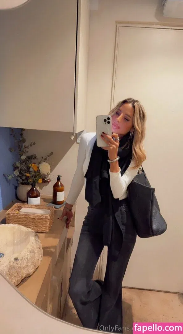 eva-sky Onlyfans Photo Gallery 