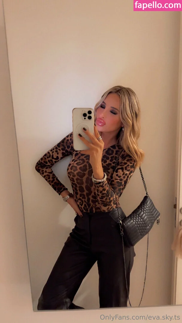eva-sky Onlyfans Photo Gallery 