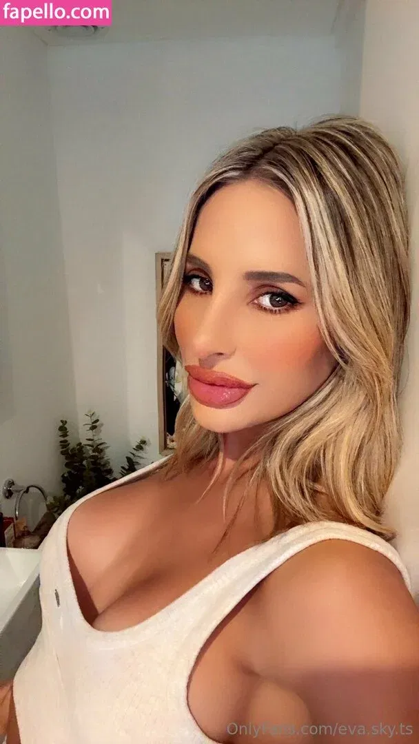 eva-sky Onlyfans Photo Gallery 