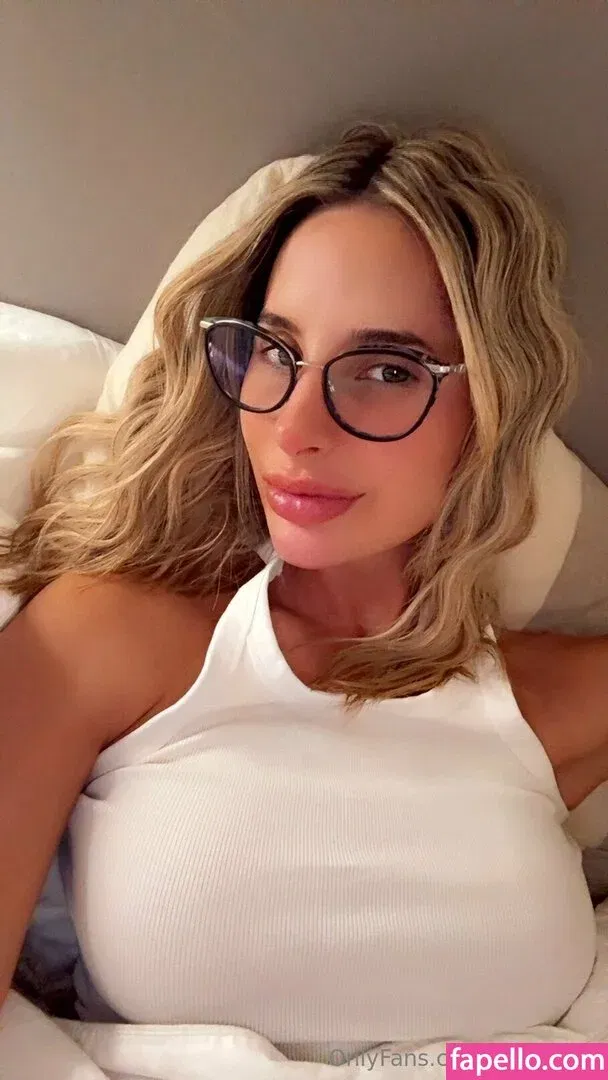 eva-sky Onlyfans Photo Gallery 