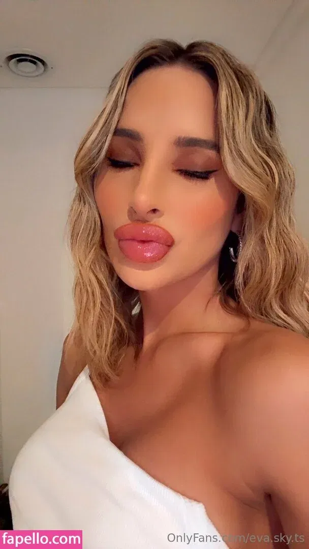 eva-sky Onlyfans Photo Gallery 