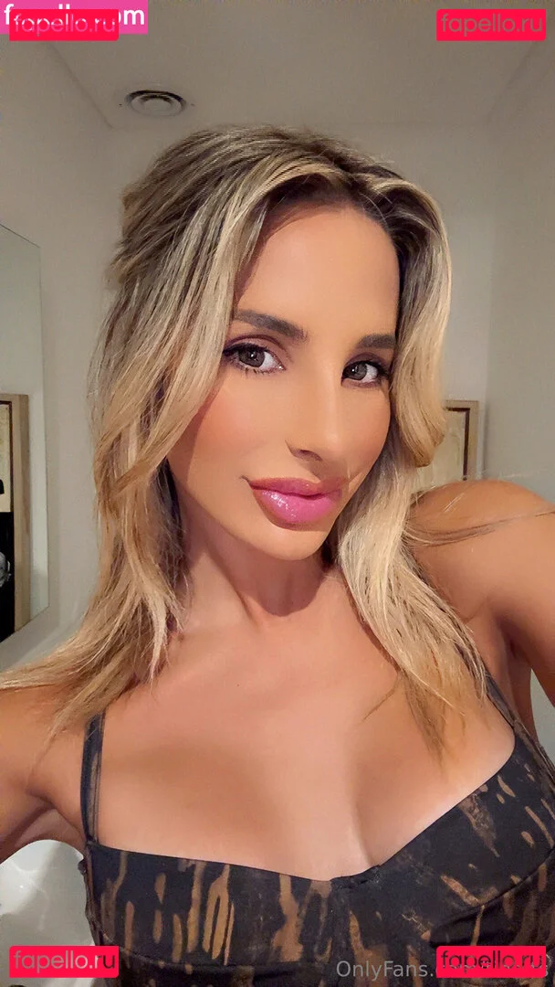 eva-sky Onlyfans Photo Gallery 