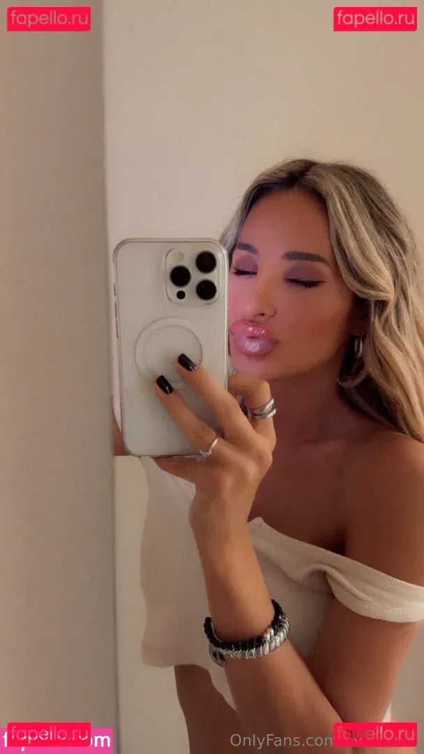 eva-sky Onlyfans Photo Gallery 