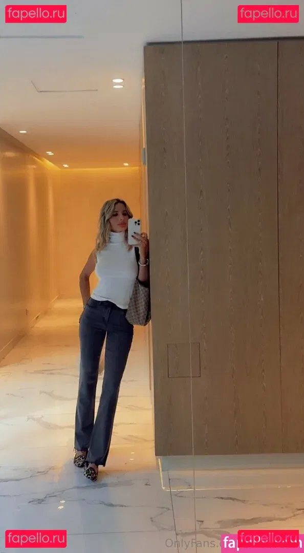 eva-sky Onlyfans Photo Gallery 