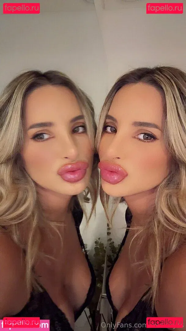 eva-sky Onlyfans Photo Gallery 