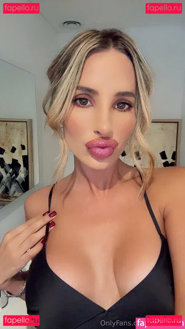 eva-sky Onlyfans Photo Gallery 