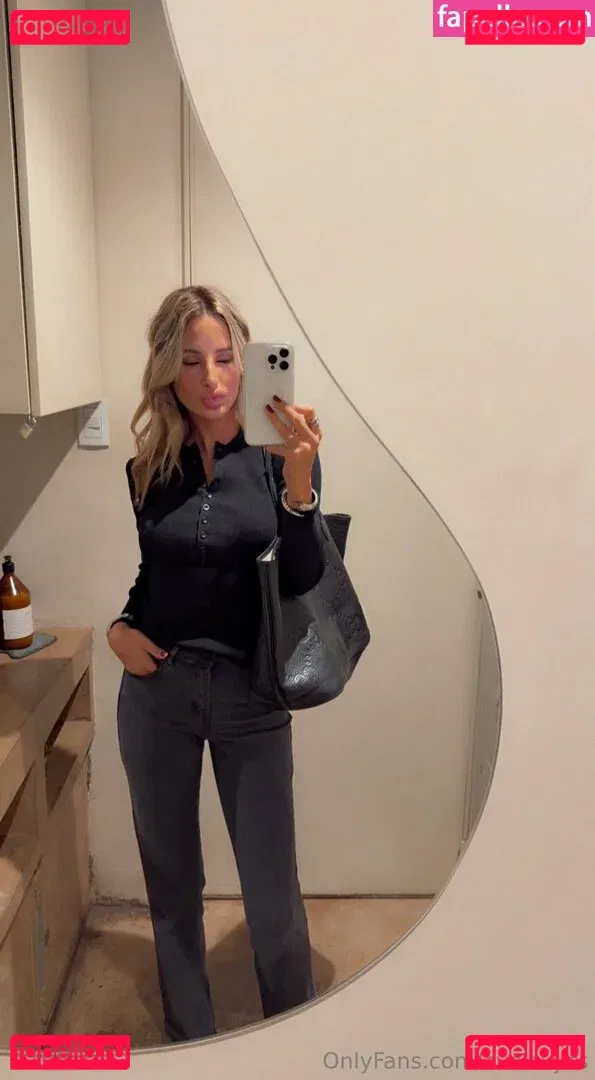 eva-sky Onlyfans Photo Gallery 