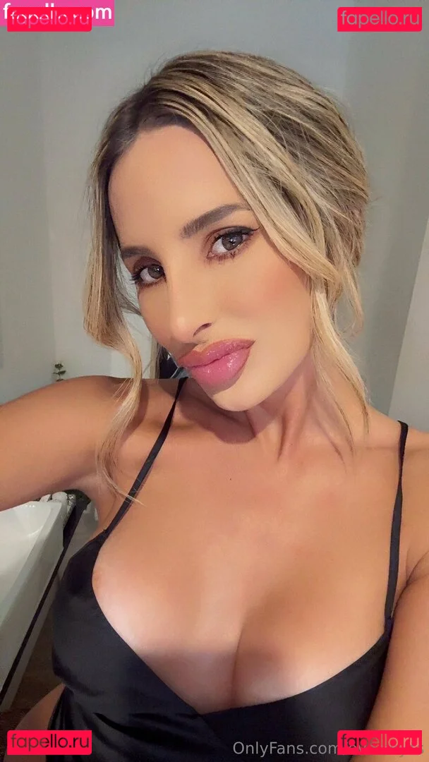 eva-sky Onlyfans Photo Gallery 