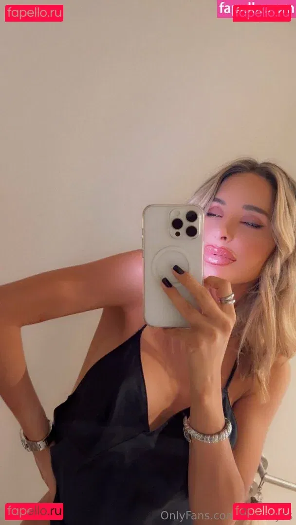 eva-sky Onlyfans Photo Gallery 