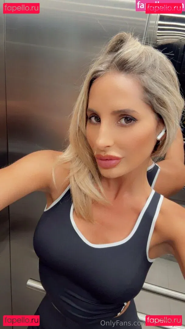 eva-sky Onlyfans Photo Gallery 