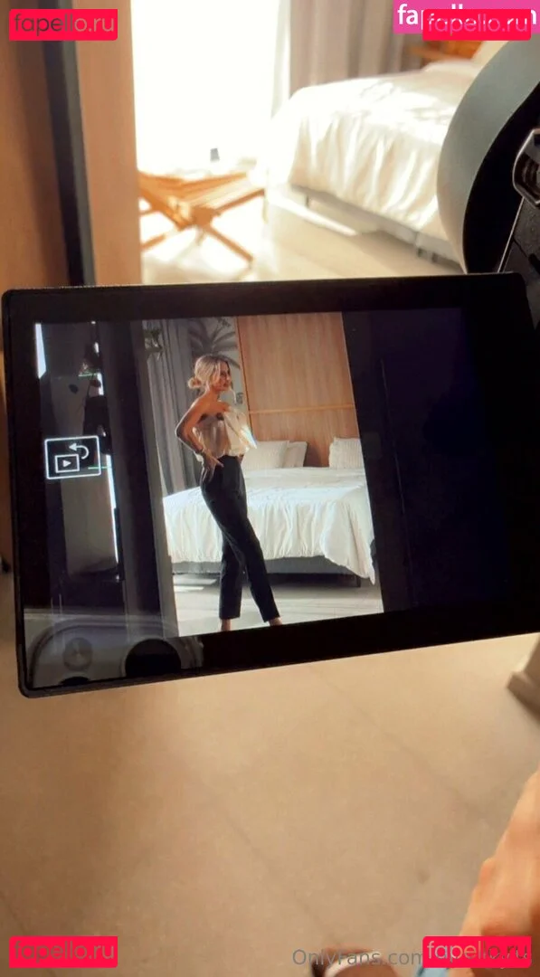 eva-sky Onlyfans Photo Gallery 