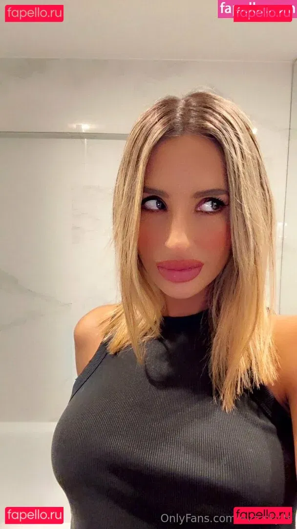 eva-sky Onlyfans Photo Gallery 