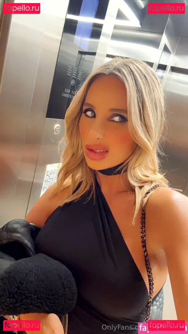 eva-sky Onlyfans Photo Gallery 