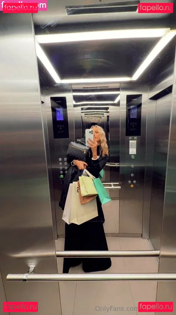 eva-sky Onlyfans Photo Gallery 