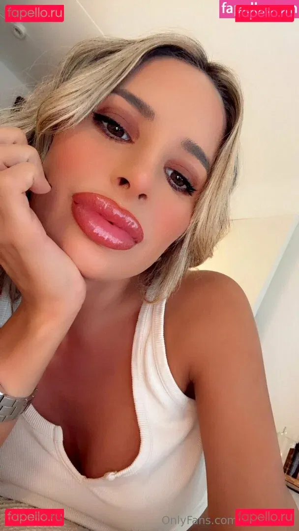 eva-sky Onlyfans Photo Gallery 