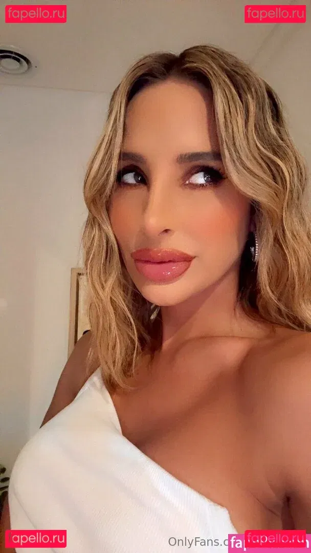 eva-sky Onlyfans Photo Gallery 