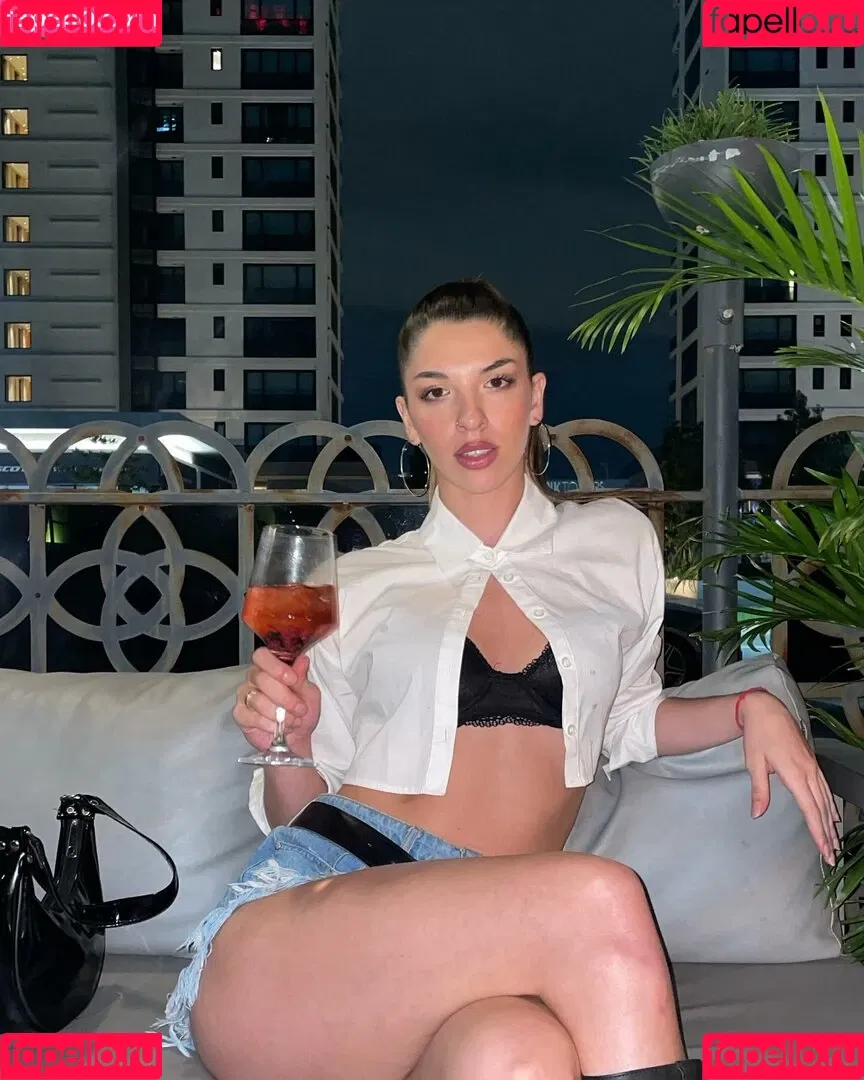 Rocío Roggia Onlyfans Photo Gallery 