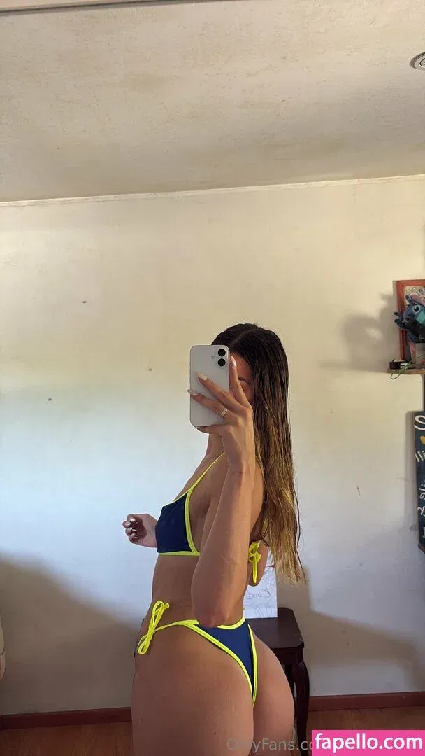 Rocío Roggia Onlyfans Photo Gallery 