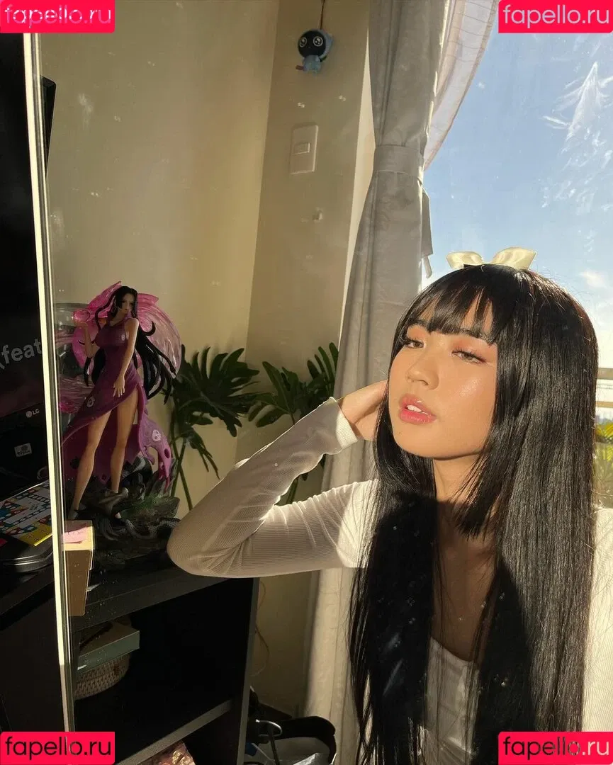 Azi Acosta Onlyfans Photo Gallery 