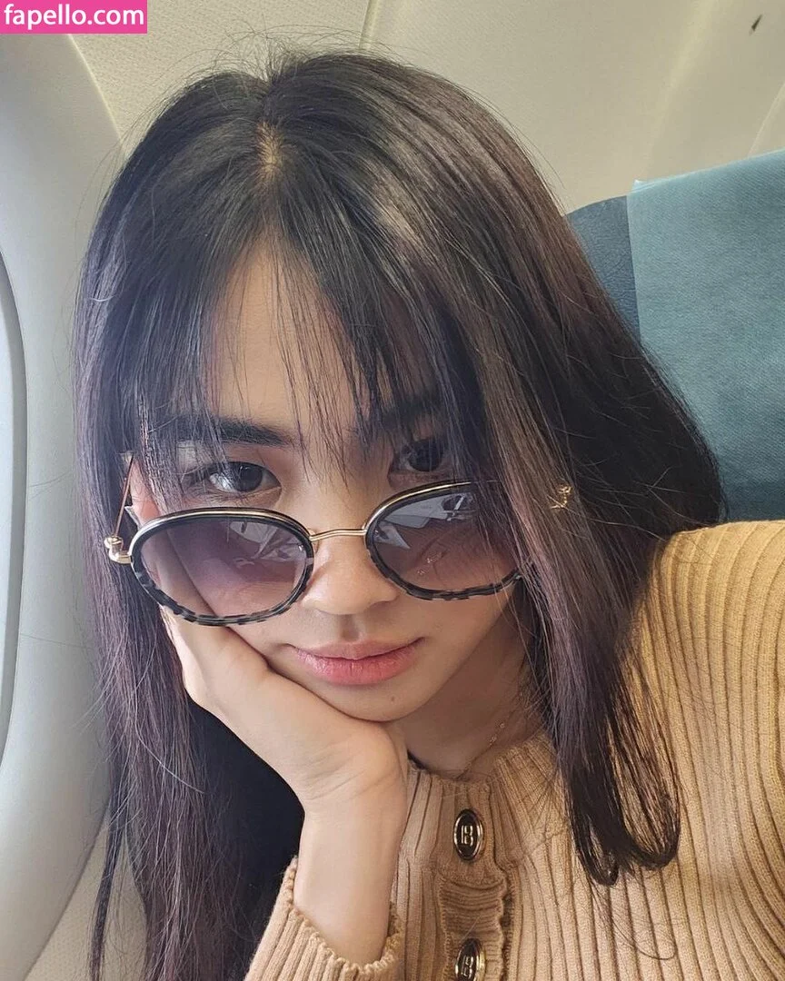 Azi Acosta Onlyfans Photo Gallery 