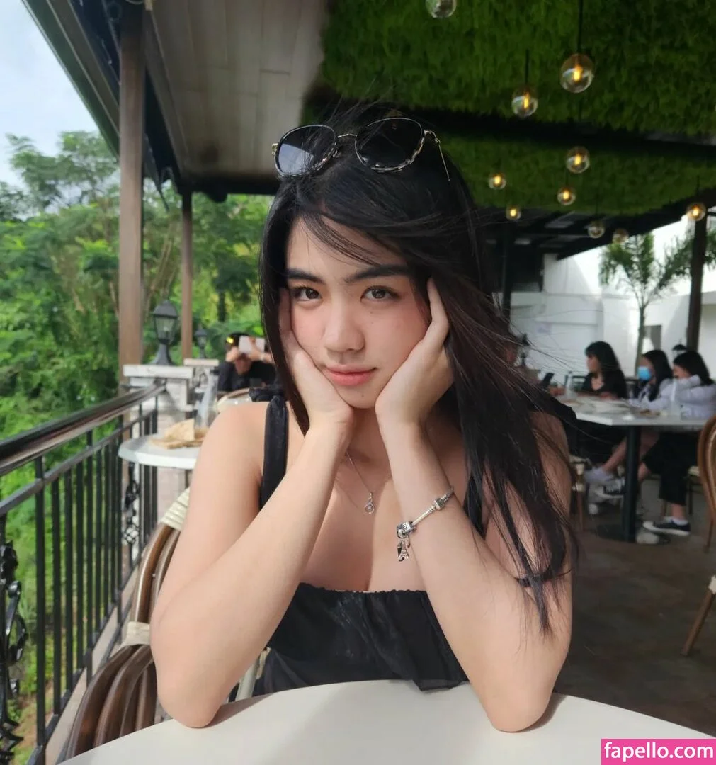 Azi Acosta Onlyfans Photo Gallery 