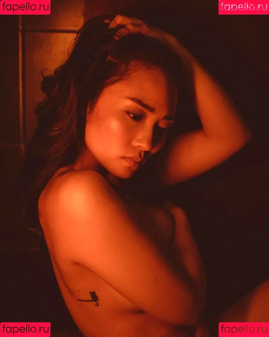 Mai Duong Kieu Onlyfans Photo Gallery 