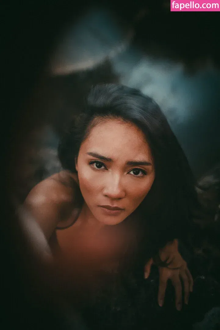 Mai Duong Kieu Onlyfans Photo Gallery 