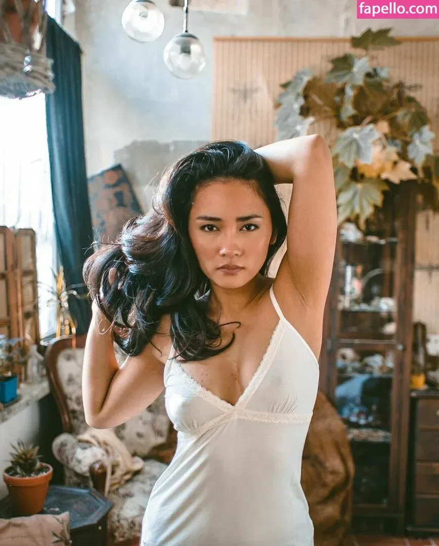 Mai Duong Kieu Onlyfans Photo Gallery 