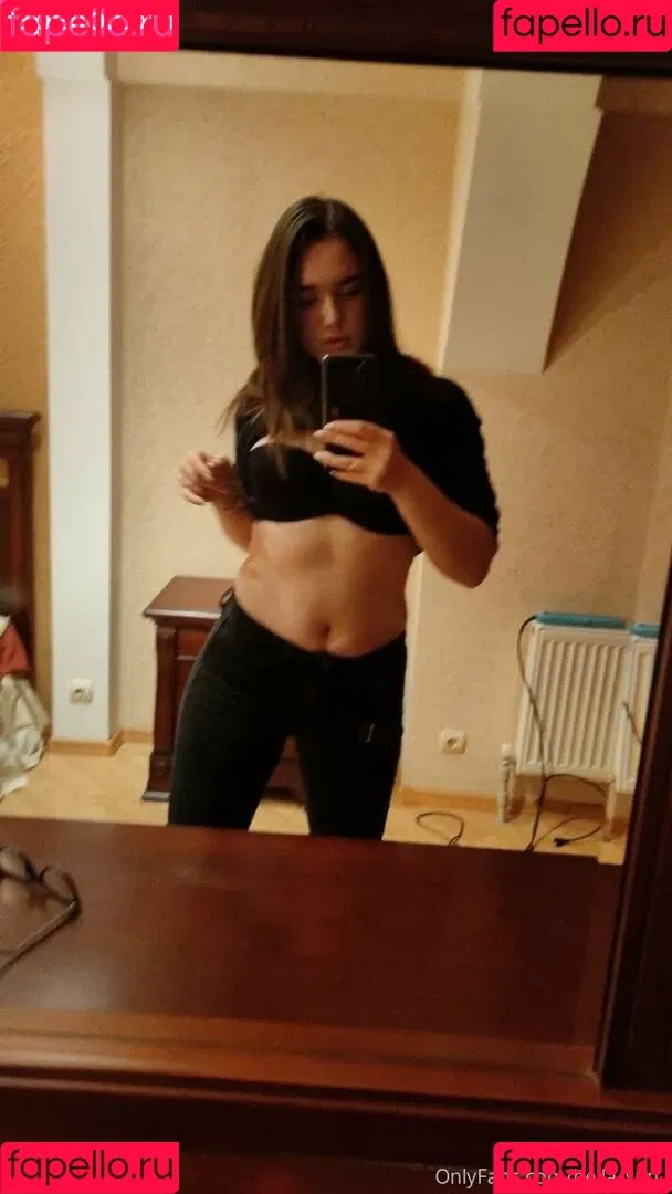 bella_sun_ Onlyfans Photo Gallery 