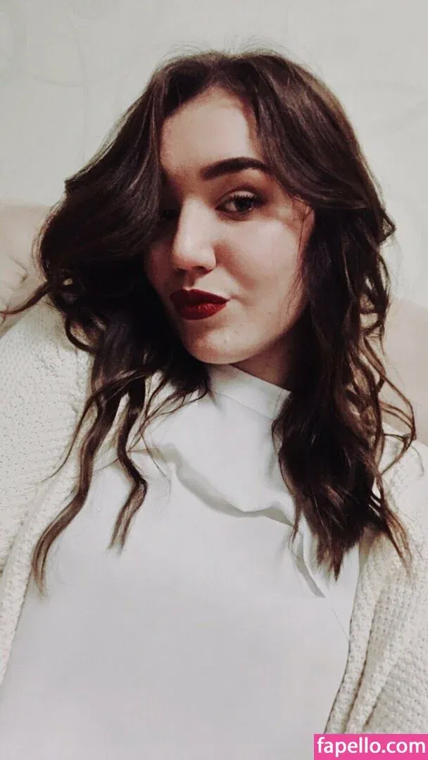 bella_sun_ Onlyfans Photo Gallery 