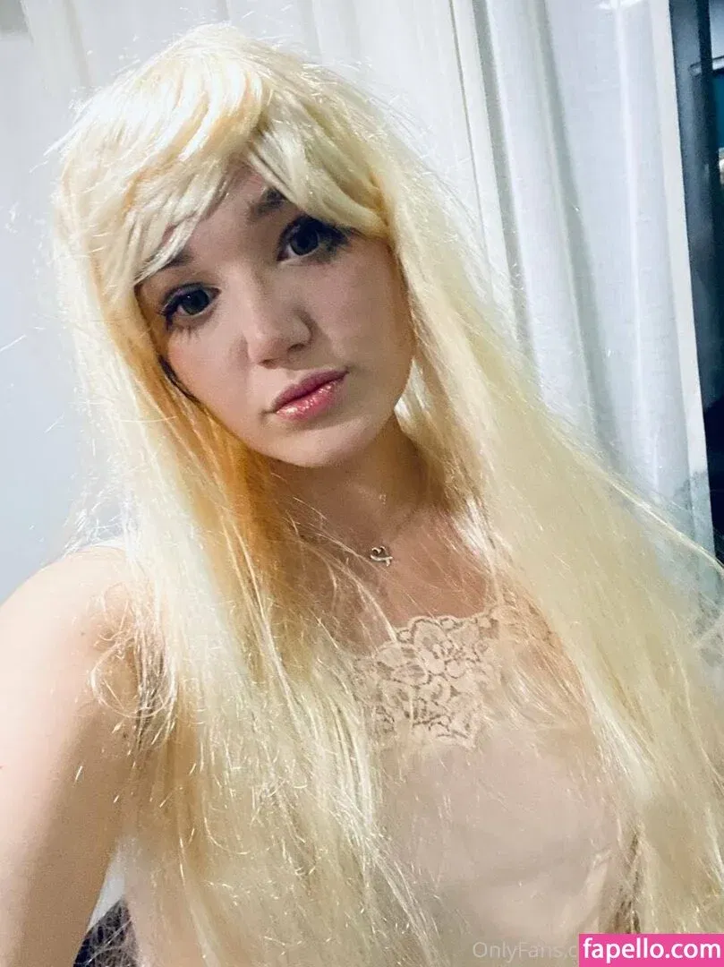 bella_sun_ Onlyfans Photo Gallery 