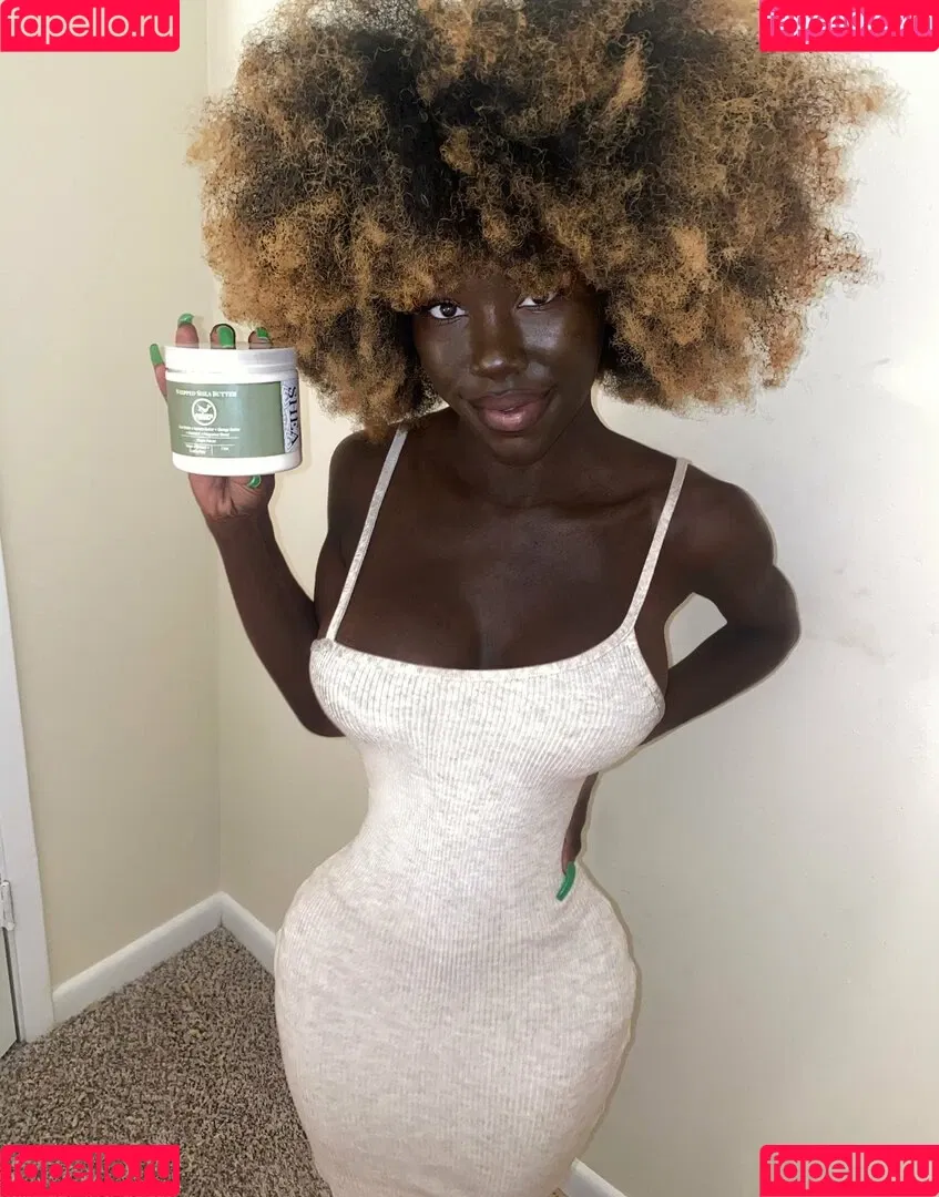 Lazelle Doll Onlyfans Photo Gallery 