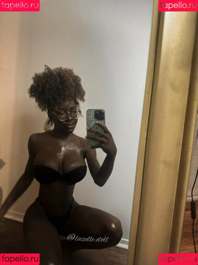 Lazelle Doll Onlyfans Photo Gallery 